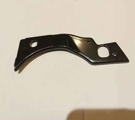 Hyundai Santa Fe Front bumper mounting bracket 865752WAA0