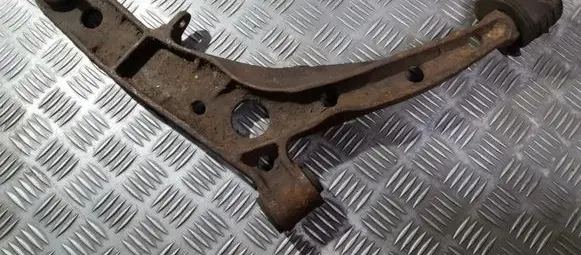 Mitsubishi Space Wagon Front lower control arm/wishbone