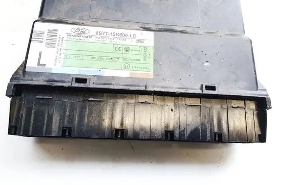 Ford Mondeo Mk III Comfort/convenience module 1s7t15k600ld 1s7t-15k600-ld
