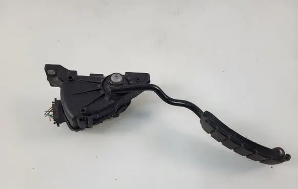 Renault Laguna II Accelerator throttle pedal 8200003393