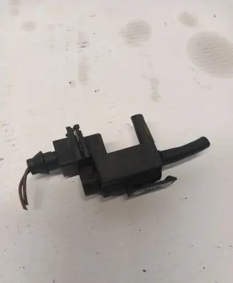 BMW X5 E70 Turbo solenoid valve 1742712 07T106 72234100