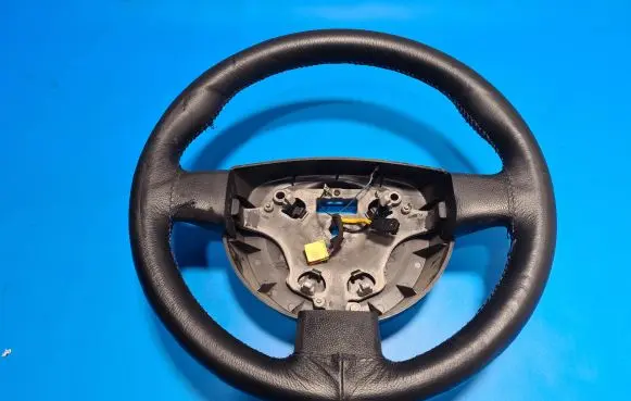 Ford Focus C-MAX Steering wheel 6s6a3600
