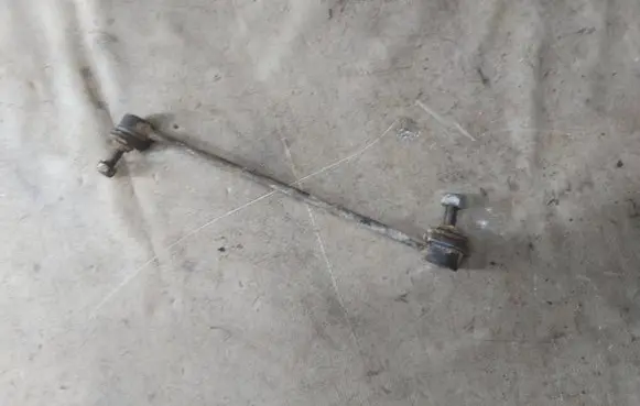 Ford Kuga I Front anti-roll bar/stabilizer link 