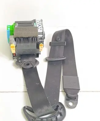 Audi A5 8T 8F Front seatbelt 8T0857705 6009173