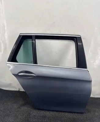 BMW 5 F10 F11 Rear door A52