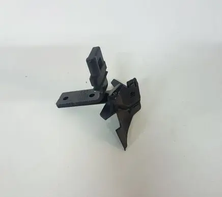 Audi A6 S6 C6 4F Tie down hook / loop 4F9863583