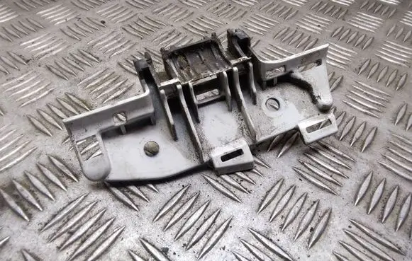 Renault Trafic II (X83) Fuel tank mounting bracket 