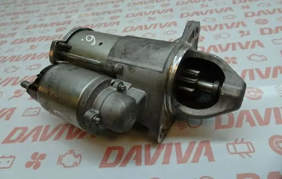 Opel Insignia A Starter motor 55576980