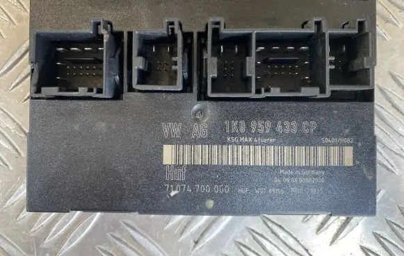 Volkswagen Caddy Comfort/convenience module 1K0959433CP 71074700000 S0401H082
