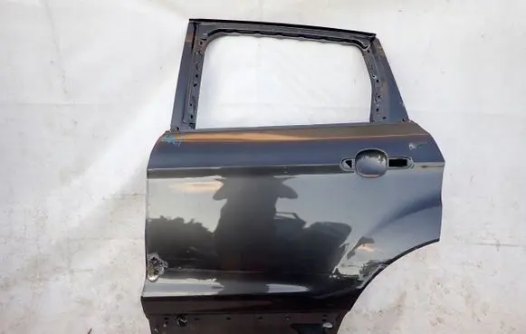 Ford Kuga II Rear door