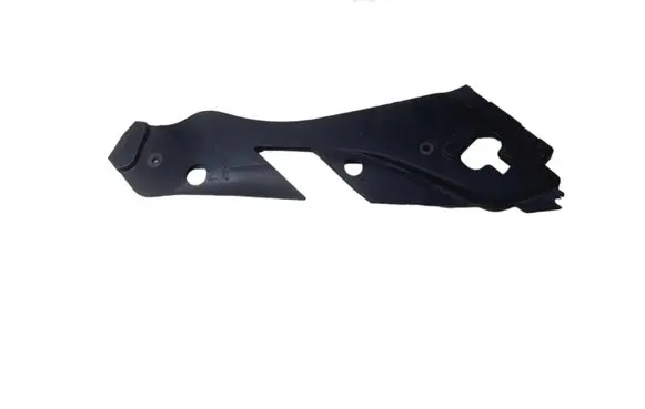 Under headlight/headlamp trim
