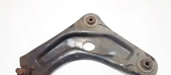 Peugeot 207 Front lower control arm/wishbone