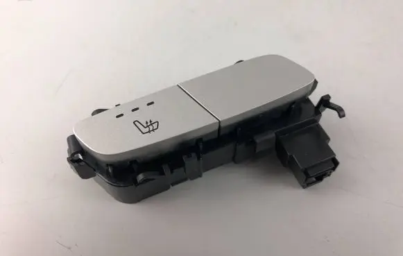 Mercedes-Benz CLS W257 Seat heating switch A2139050204