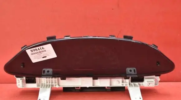 Speedometer (instrument cluster)