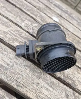 Alfa Romeo 147 Mass air flow meter