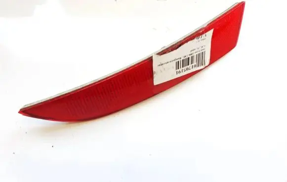 Rear tail light reflector