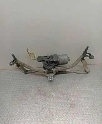 Front wiper linkage and motor