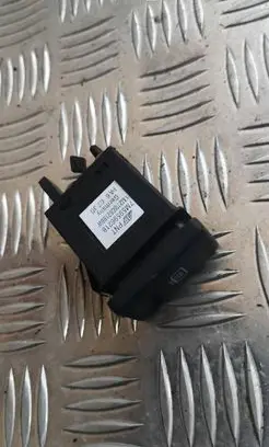 Ford Galaxy Windscreen/window heater switch 7m5959621b