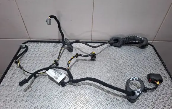 Volvo V50 Rear door wiring loom 30786438AC