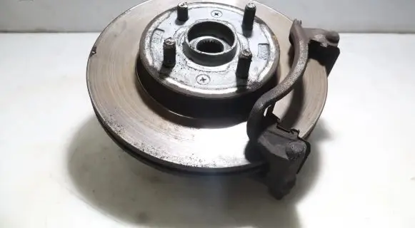Hyundai i20 (GB IB) Front wheel hub spindle knuckle
