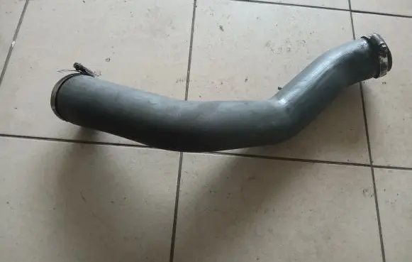Volkswagen Crafter Intercooler hose/pipe