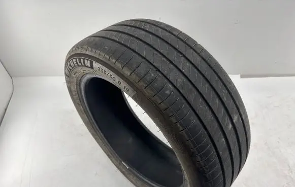 KIA Sportage R19 summer tire