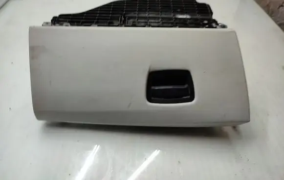 BMW 5 F10 F11 Glove box 9166683 9173907