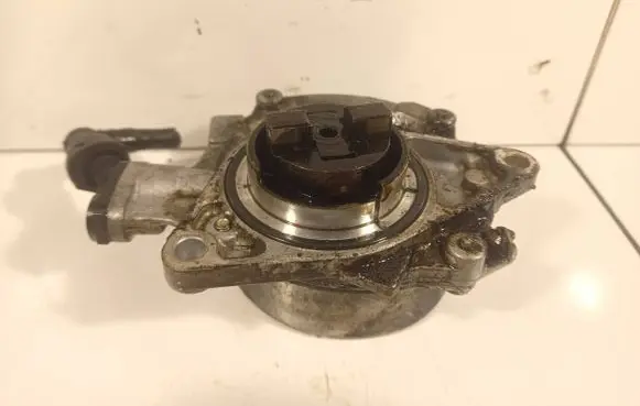 Mini One - Cooper R50 - 53 Vacuum pump