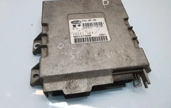 Peugeot 406 Engine control unit/module 16221124 9621477680