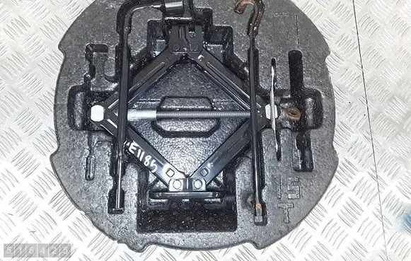 KIA Ceed Tool set 09149a2000