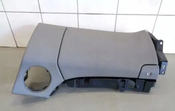 Mercedes-Benz CLS C219 Other center console (tunnel) element