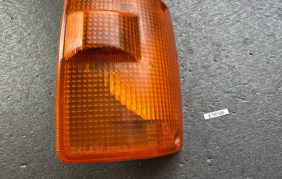 Isuzu Trooper Front fender indicator light 8944240431