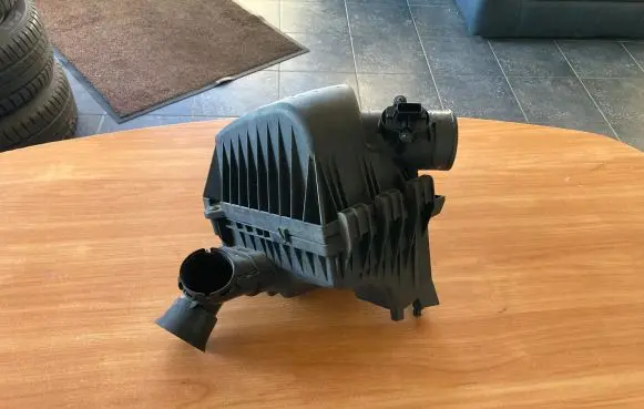 Chevrolet Trax Air filter box
