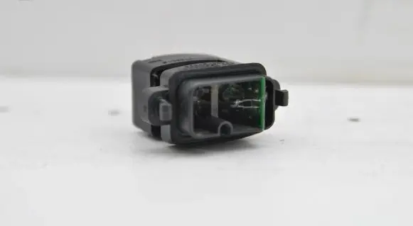 Lincoln MKZ II Oil temperature sensor DG9H19T562C