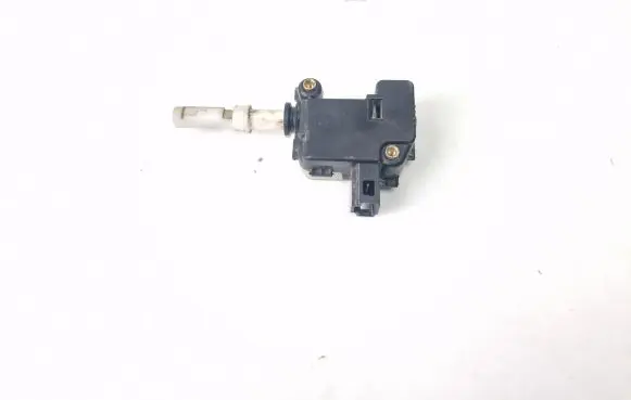 Volkswagen Transporter - Caravelle T5 Central locking motor 3B0959781D
