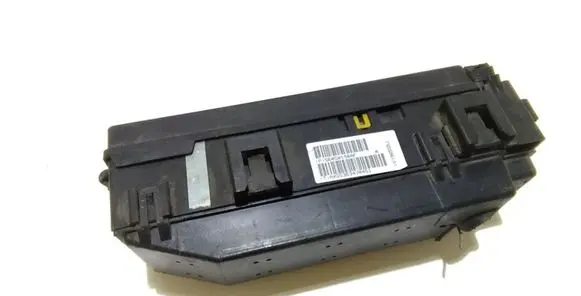 Jeep Grand Cherokee (WK) Fuse module P56050190AF