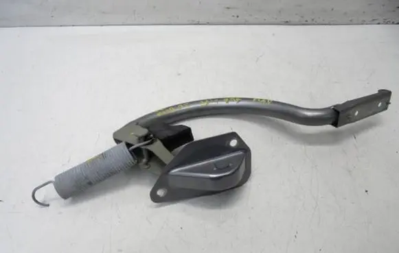 Peugeot 508 Tailgate hinge 9687860480