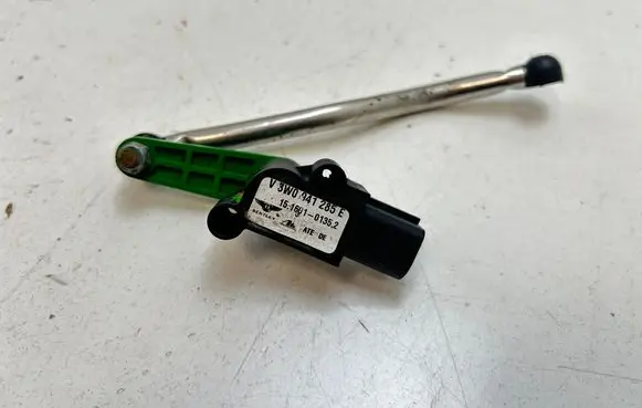 Bentley Flying Spur Headlight/headlamp level sensor 3W0941285