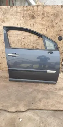 Renault Vel Satis Front door 