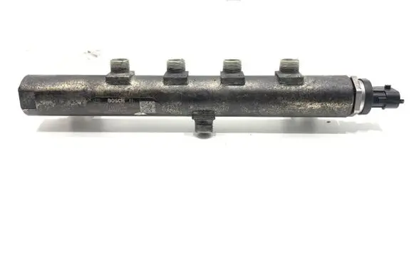 Opel Insignia A Fuel main line pipe 55566047
