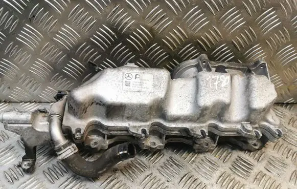 Mercedes-Benz B W245 Intake manifold 6400901437 A6400901437