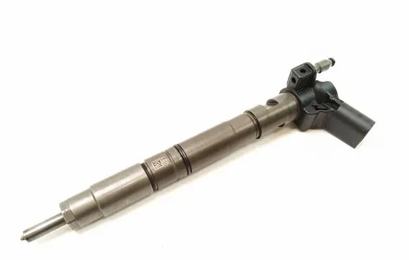 Audi A4 S4 B8 8K Fuel injector 0445116030 03L130277