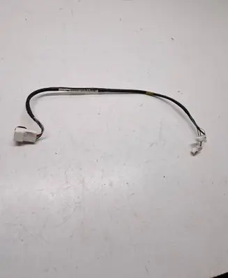 Toyota Prius (XW30) EUR ISO radio connector 8239047010
