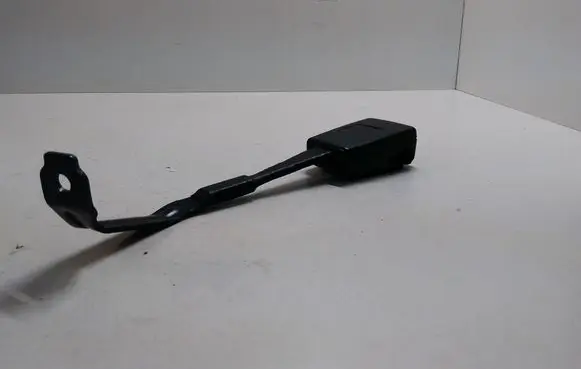 Audi A3 S3 8P Front seatbelt buckle 8P0857756