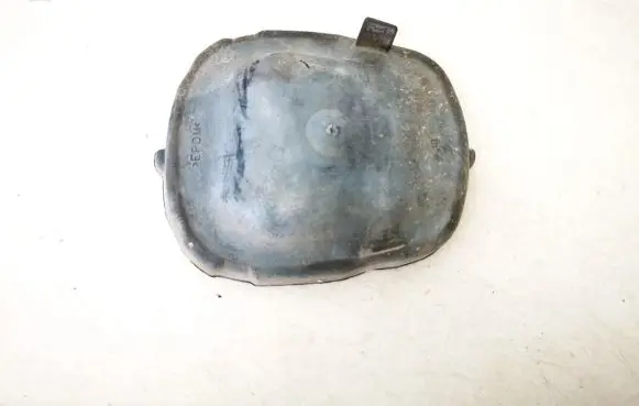 Chrysler Voyager Headlight/headlamp dust cover