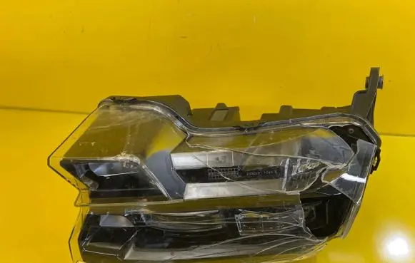 Ferrari Purosangue Headlight/headlamp L633389