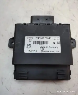 Volkswagen Touareg II Other control units/modules 7PP959663E