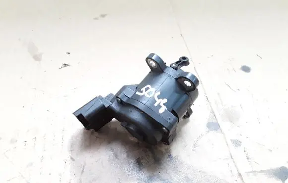 Jaguar S-Type EGR valve 80790455