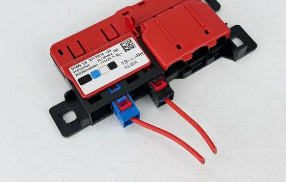 BMW i4 Positive wiring loom 8717954