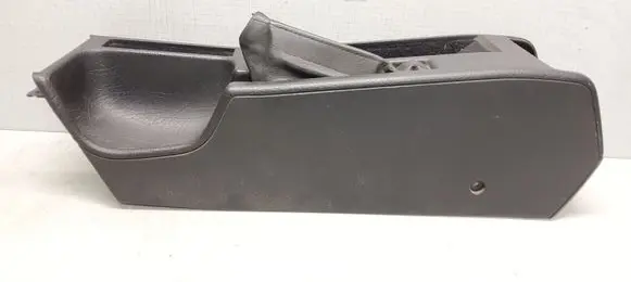 Audi A6 S6 C4 4A Center console